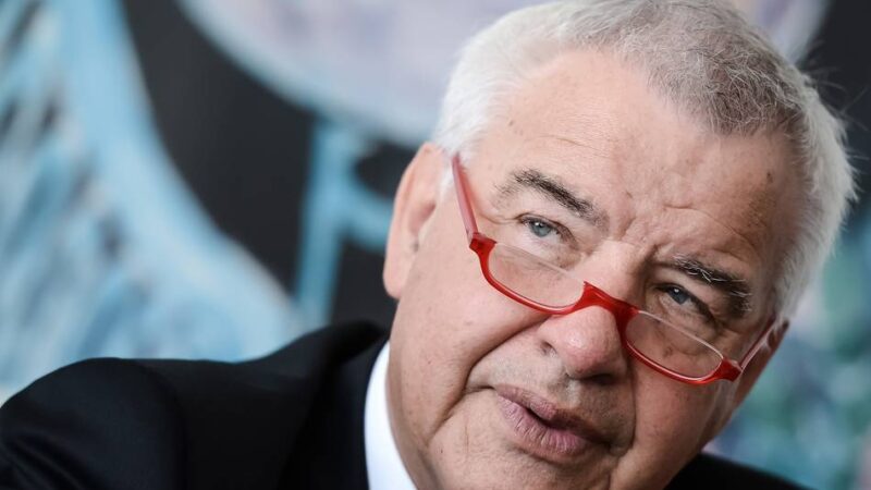 Vortrag in Korschenbroich: Wilfried Jacobs spricht zum Thema „Pflegenotstand“
