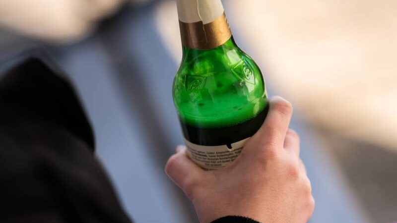 Verstöße gegen das Jugendschutzgesetz: Saftige Strafen für Büdchen und Tankstellen