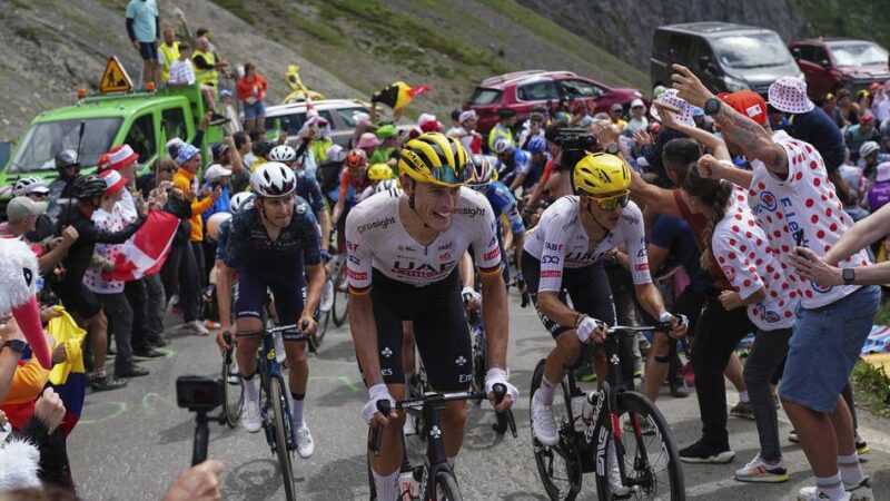 Helden, epische Duelle und unsichtbare Helfer: In 21 Etappen durch den Mythos der Tour de France