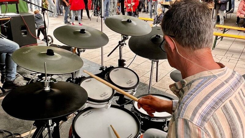 Live-Event am Wenkbüll in Lobberich: Beim Hutkonzert rockten 300 Zuschauer mit