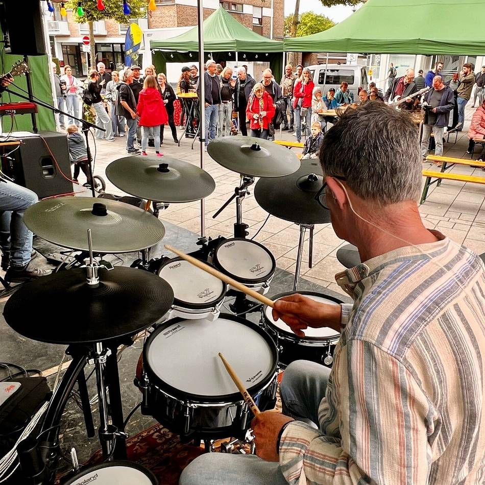 Live-Event am Wenkbüll in Lobberich: Beim Hutkonzert rockten 300 Zuschauer mit