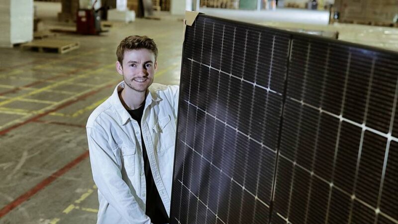 In Reisholzer Gewerbepark: Solar-Händler will in Düsseldorf weiter wachsen – „damit haben wir nicht gerechnet“