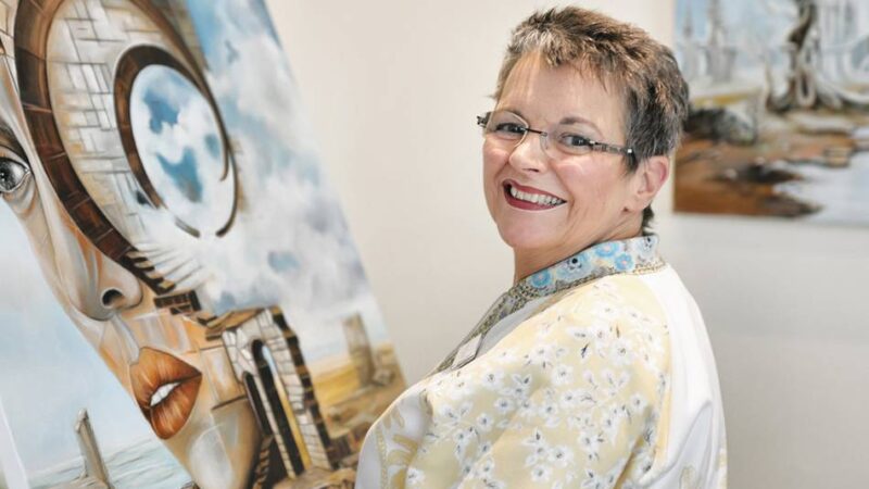 Ausstellung von Kerstin Schoele im Café Timeout: Bilder für den zweiten Blick