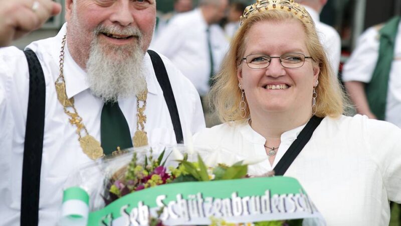 Schützenfest in Hilden: Sven Golzwarden ist Hildens neuer Schützenkönig