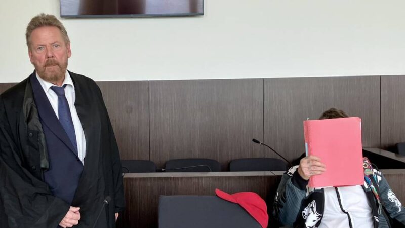 Prozess am Düsseldorfer Landgericht: Mann überfällt Schuhgeschäft mit Spritze in der Hand