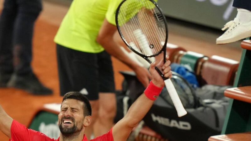 Becker kritisiert deutschen Tennisstar: Zverev enttäuscht gegen Djokovic und scheitert bei den French Open
