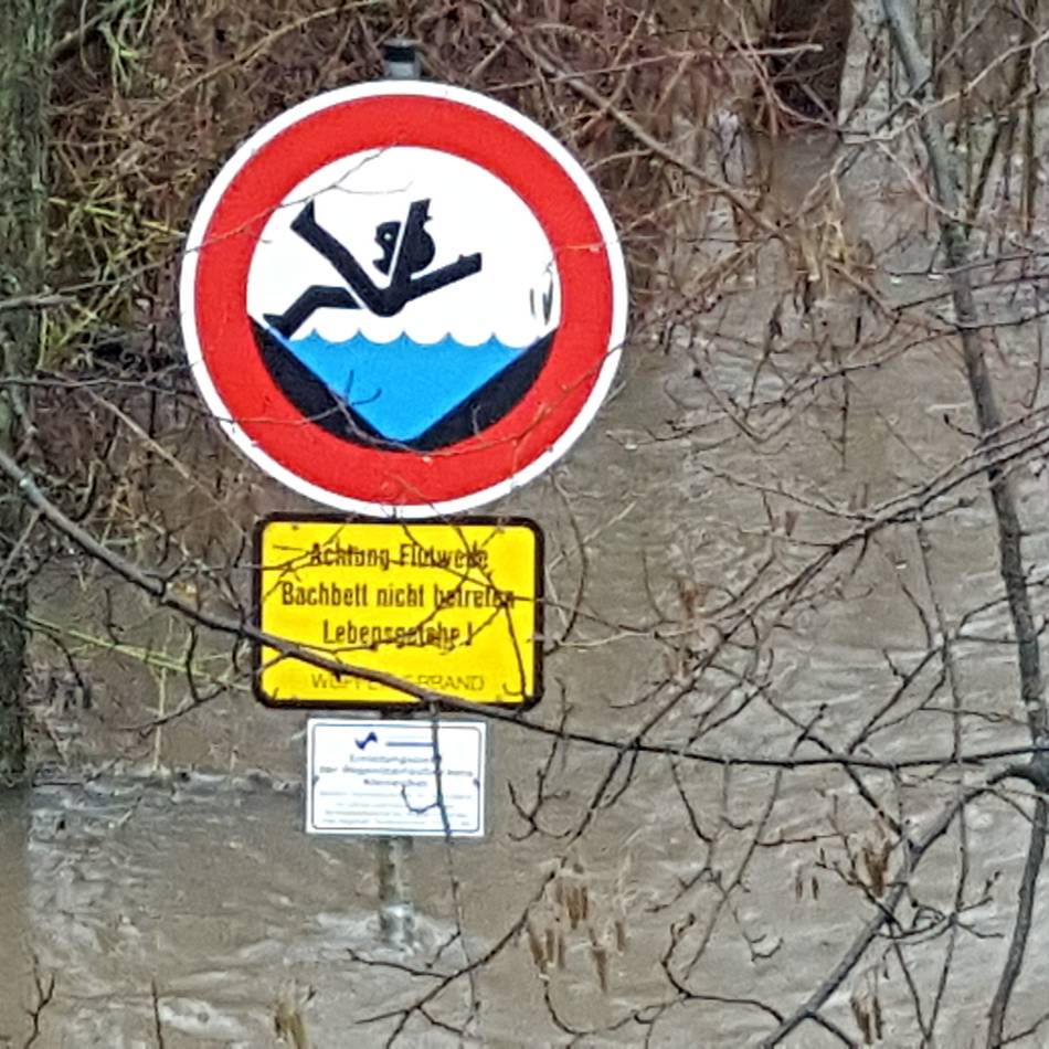Extremwetter im Oberbergischen Kreis: Hilfreiche Internetseiten und Apps zur Notfallvorsorge