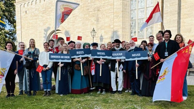Delegation in Schweden: Neuss zeigt sich beim internationalen Hansetag