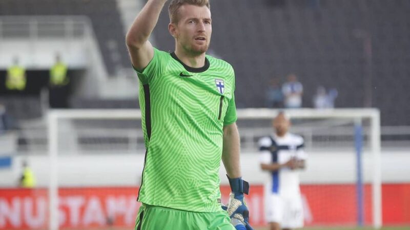 Hradecky gegen Flekken: Duell der Bayer-Keeper in Helsinki