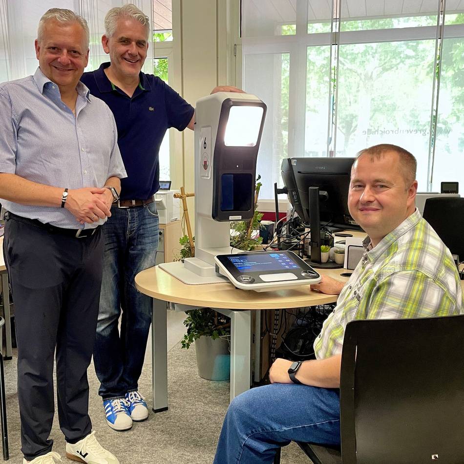Digitale Passbilder in Grevenbroich: Neue Fotogeräte im Bürgerbüro sind einsatzbereit