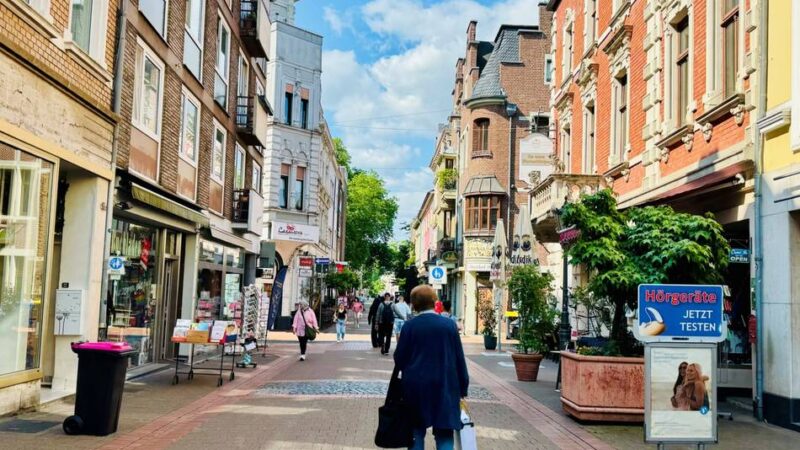 Einkauf und Gastronomie: Vieles neu an der Neusser Neustraße