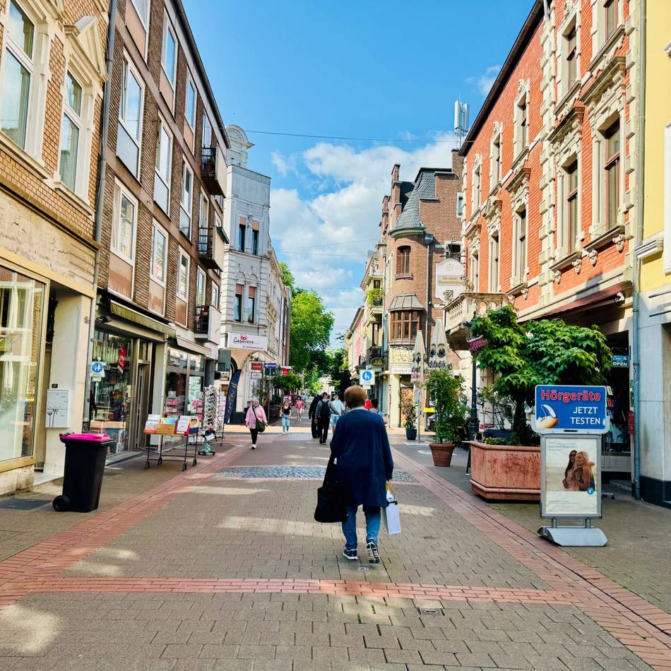 Einkauf und Gastronomie: Vieles neu an der Neusser Neustraße