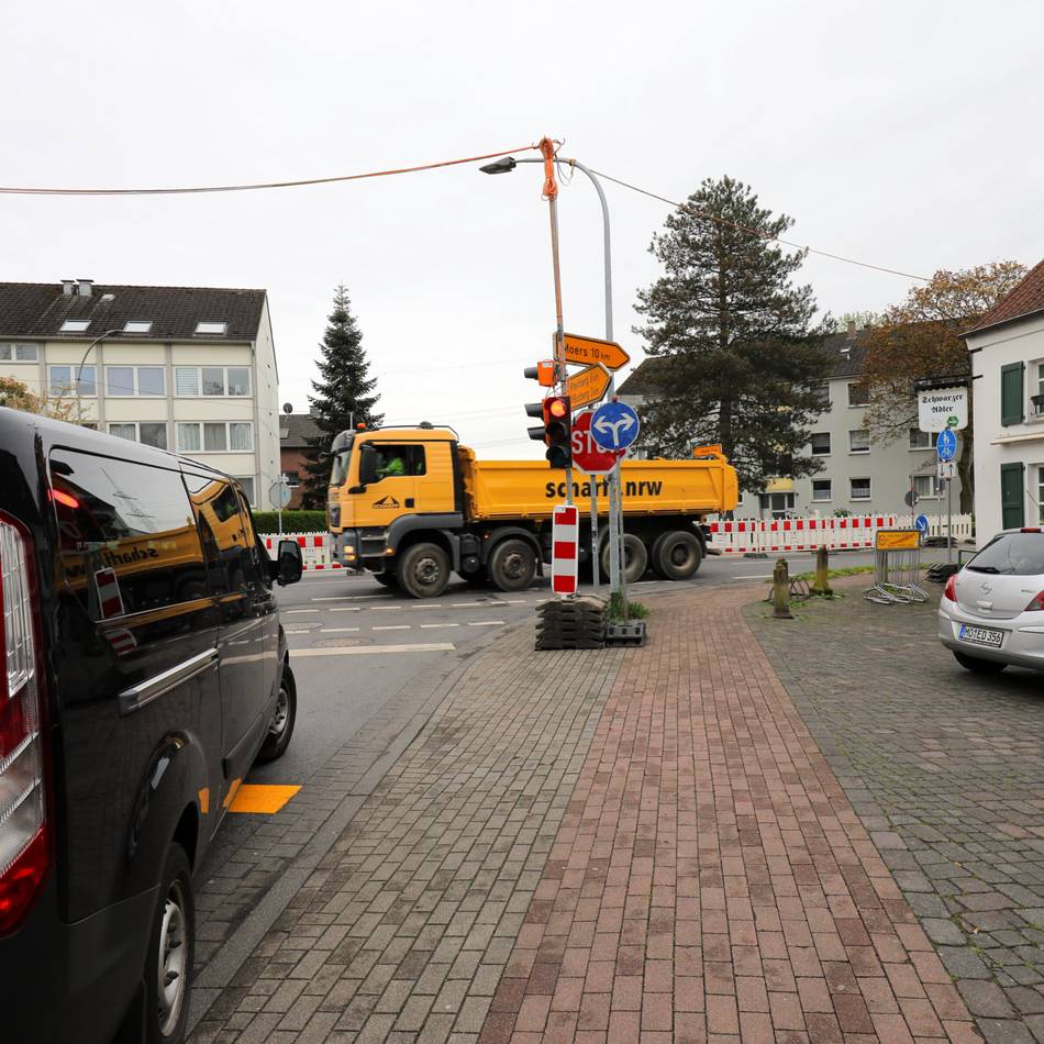 Kanalbauarbeiten in Rheinberg: Lohmühler Weg in Vierbaum wird zur Sackgasse