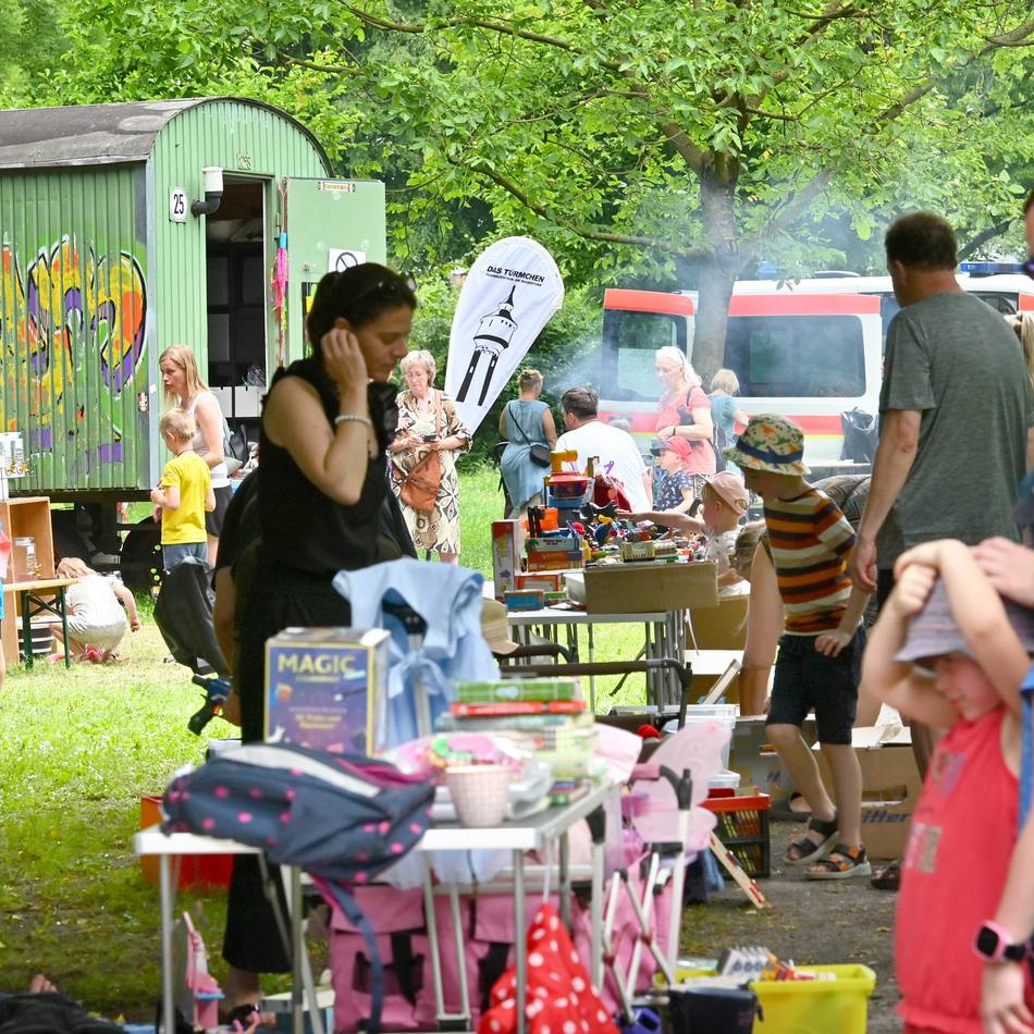 Bunte Tradition in Hüls: Wie das Burgfest Generationen verbindet