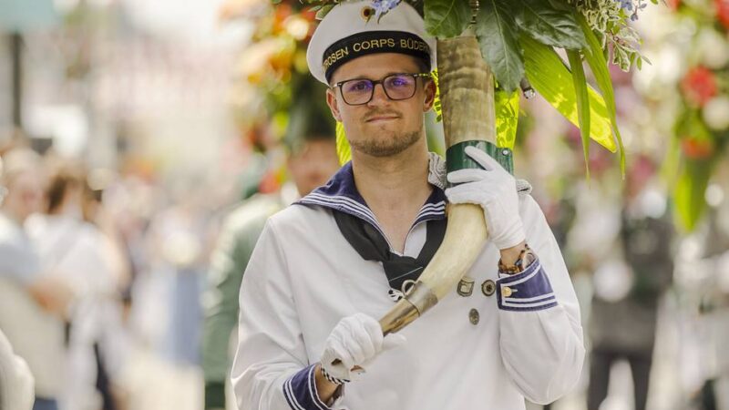 Charity-Aktion in Meerbusch: Büdericher starten Tombola am Schützenfestmontag