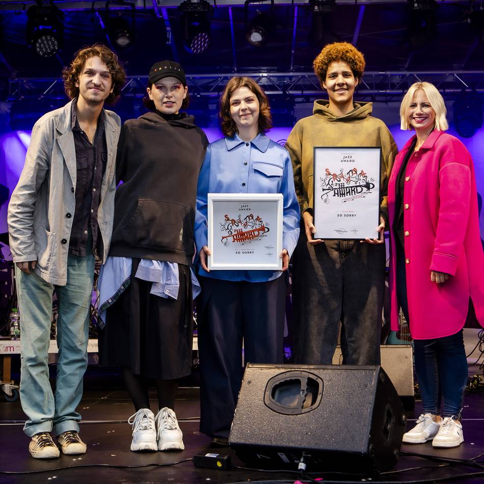 So bunt war die zweite Auflage des Lovebird-Festivals : Über 5000 Besucher beim Lovebird Festival in Düsseldorf