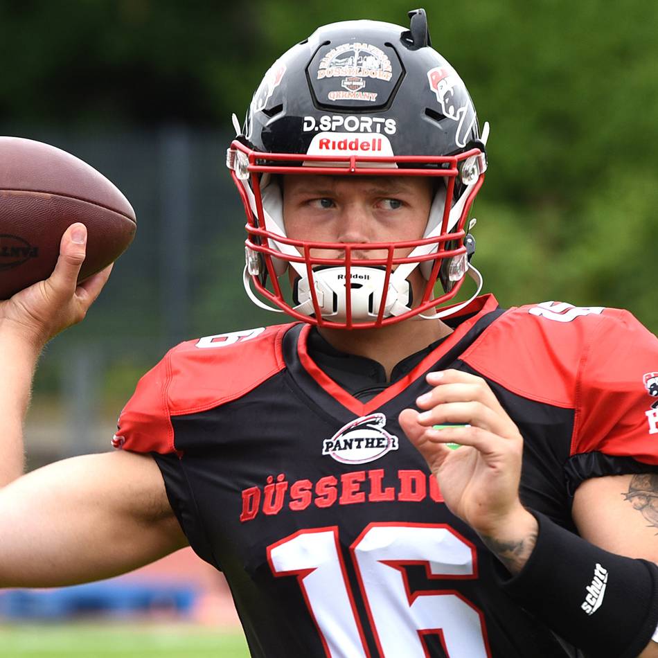 Panther brechen Heimfluch: Erster Heimsieg in der German Football-League seit zehn Jahren