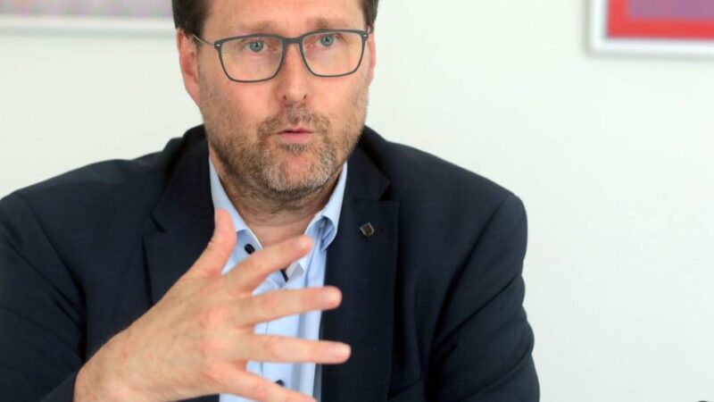 Finanzen in Krefeld: Bezirksregierung bewertet Haushaltslage Krefelds