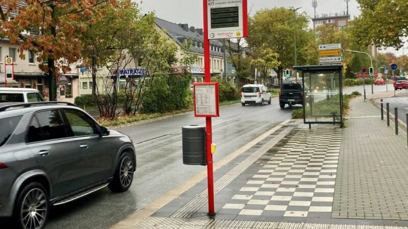 Busfahren in Neuss: Haltestellen an Gladbacher Straße werden barrierefrei