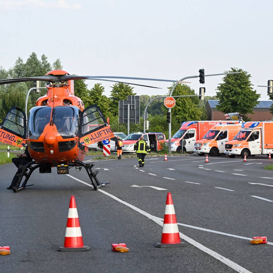 Wie lassen sich Unfälle künftig verhindern?: Kreuzung an der B509 in Grefrath wird überprüft