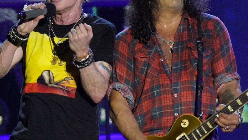 „Woah-oh-oh! Sweet Child of Mine“: 38.000 Fans feiern Guns N’ Roses in Düsseldorf