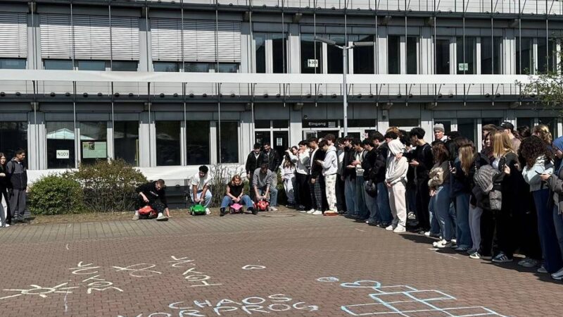 Schullandschaft in Hilden: Berufskolleg – Physiksaal wird zur Caféteria