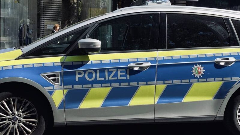 Festnahme in Düsseldorf-Ludenberg: Zeuge stellt Autoaufbrecher in Tiefgarage