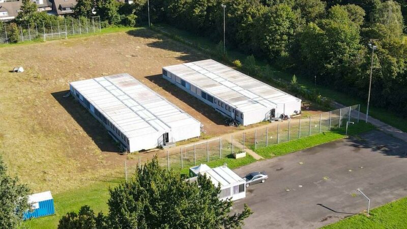 Bäder in Krefeld: Erneuter Streit um geplanten Schwimmbad-Neubau in Hüls
