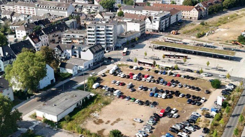 Antrag für die Politik in Leverkusen: Bürger fordert Abriss der Bahnhofsbrücke Opladen