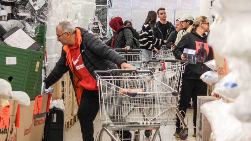 Discounter in der Coens-Galerie: Lidl legt nach – weitere Termine für Outlet-Verkauf in Grevenbroich