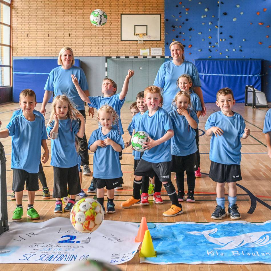 Turnier in Schiefbahn: Kita-Kinder sorgen für tierischen Fußball