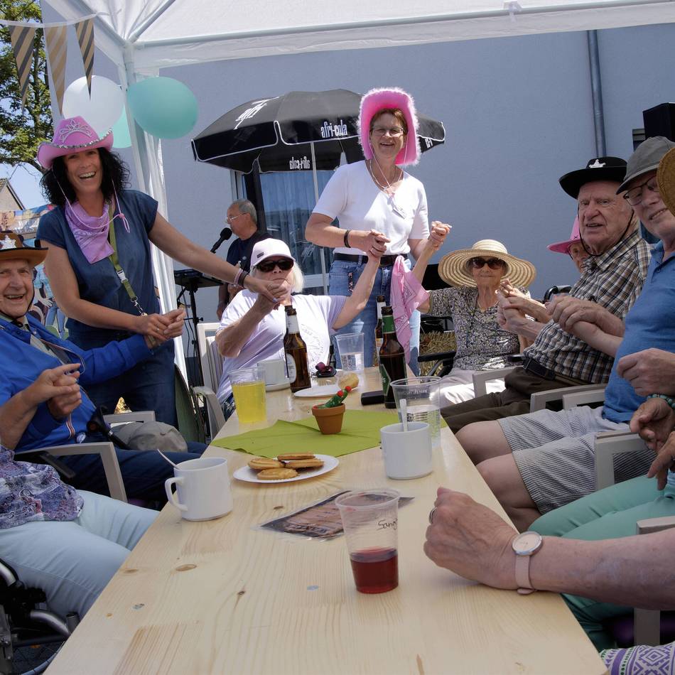 Sommerfest in Rheinberg: Wildweststimmung an den Millinger Höfen