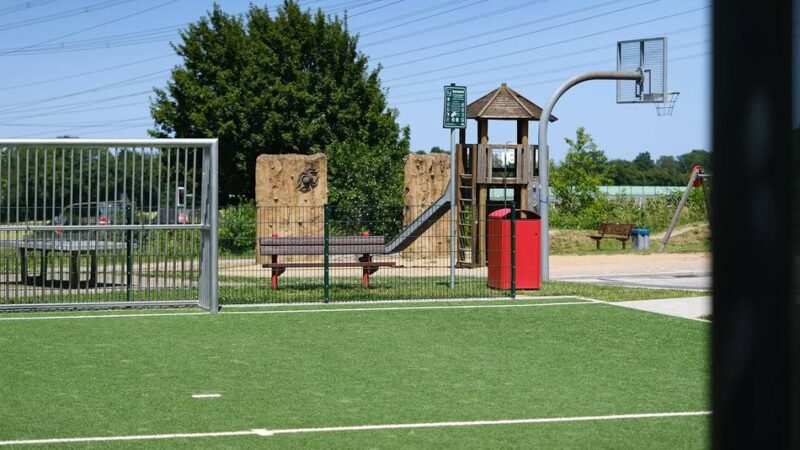 Am längsten Tag des Jahres: Hetterscheidter feiern dritte Spielplatzparty