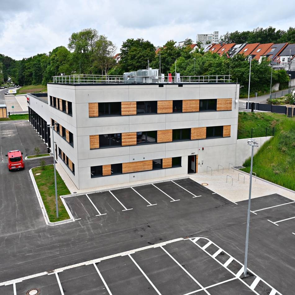 Hückeswagener Löschzug Stadt kurz vor dem Umzug: Vom 60er-Jahre-Mief ins Hightech-Gebäude