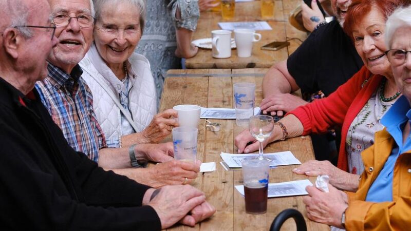 Ratinger feiern Stadtkirchenfest: Gemeinden wachsen mit einem Fest zusammen