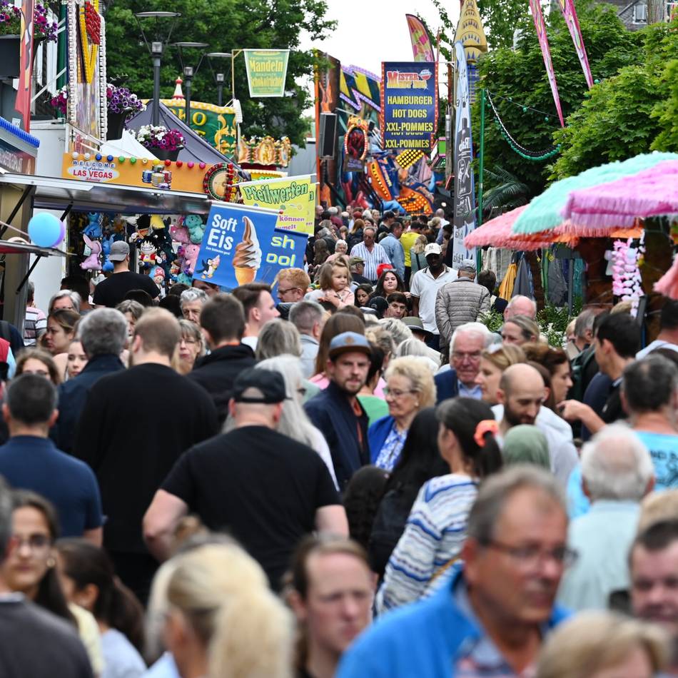 Schützen- und Heimatfest in Radevormwald: Toller Kirmes-Sonntag nach schleppendem Start