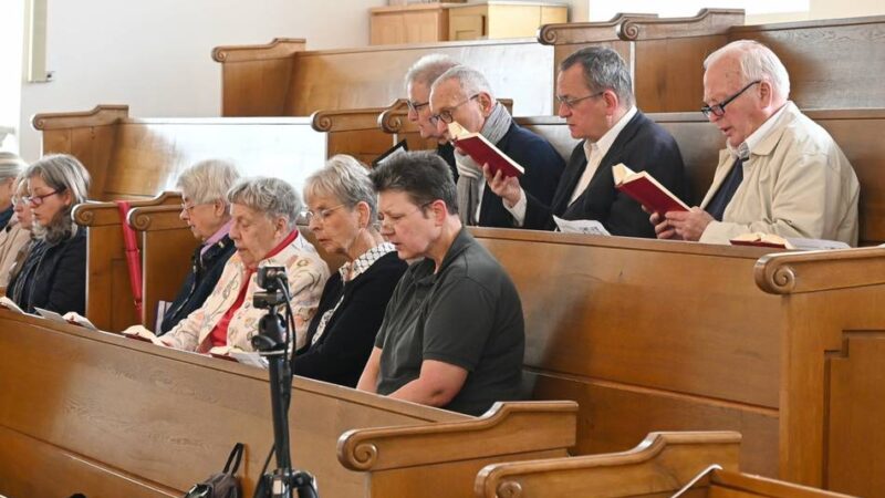 Kirchengemeinden in Radevormwald: Kozinowski-Werler leitet noch einmal Paul-Gerhardt-Chor