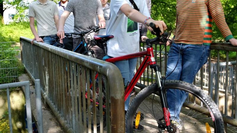 Pumptrack-Anlage in West: Ein Fest für Fahrrad-Akrobaten