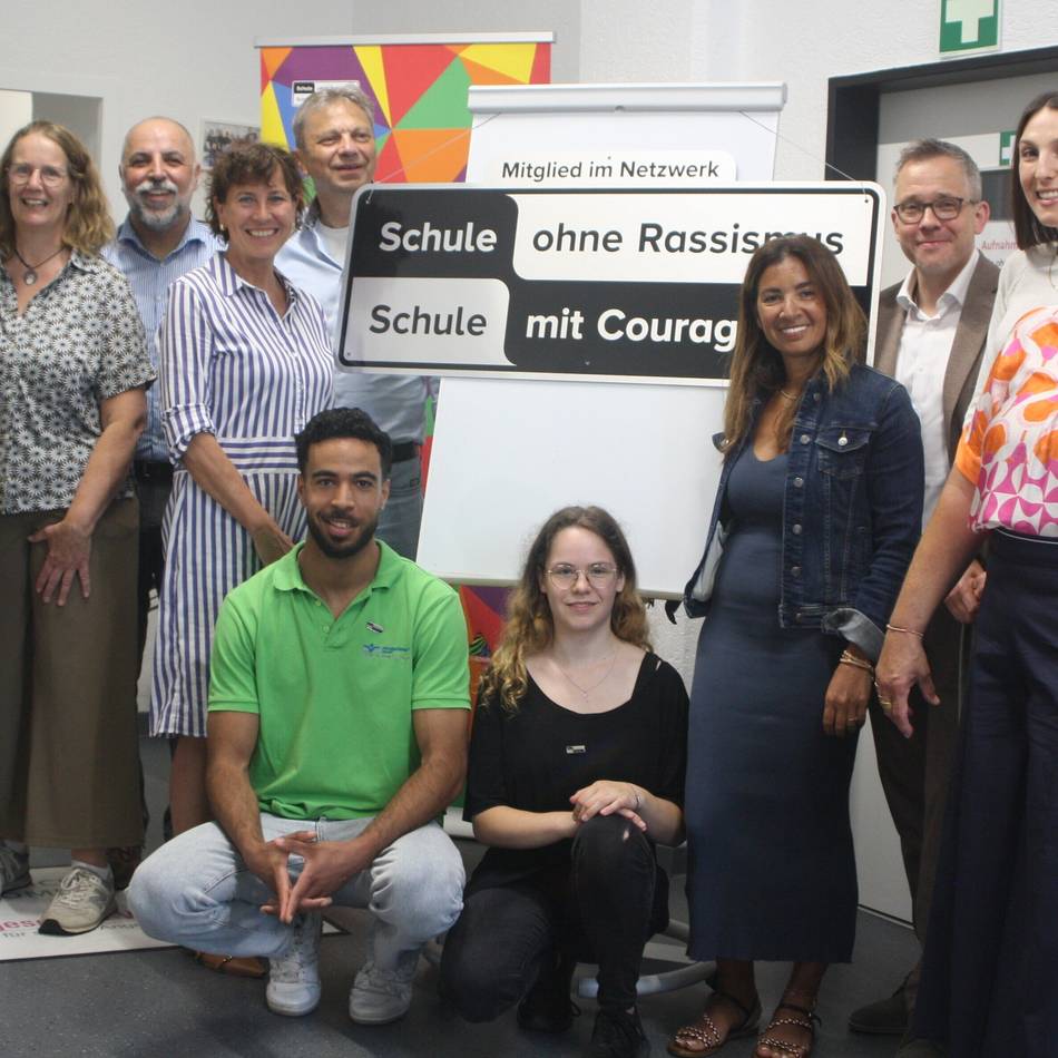 Premiere im Kreis Viersen: Pflegeschule wird „Schule ohne Rassismus“