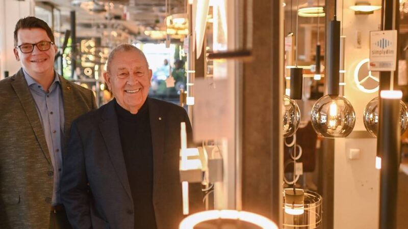 Urgestein Friedrich Lukassen: Klever verkauft seit 60 Jahren Lampen – „Ich bin der Methusalem der Branche“