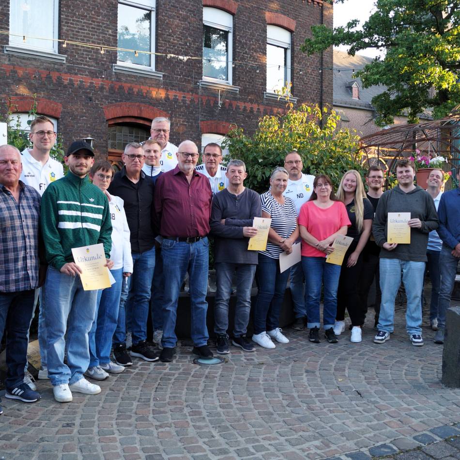 Auf der Jahreshauptversammlung: SV Veert stellt sich neu auf und verabschiedet langjährige Vorstände