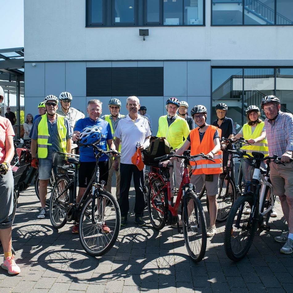 40 Kilometer durch den Rhein-Kreis: Radtour mit Landrat Petrauschke – Start in Grevenbroich