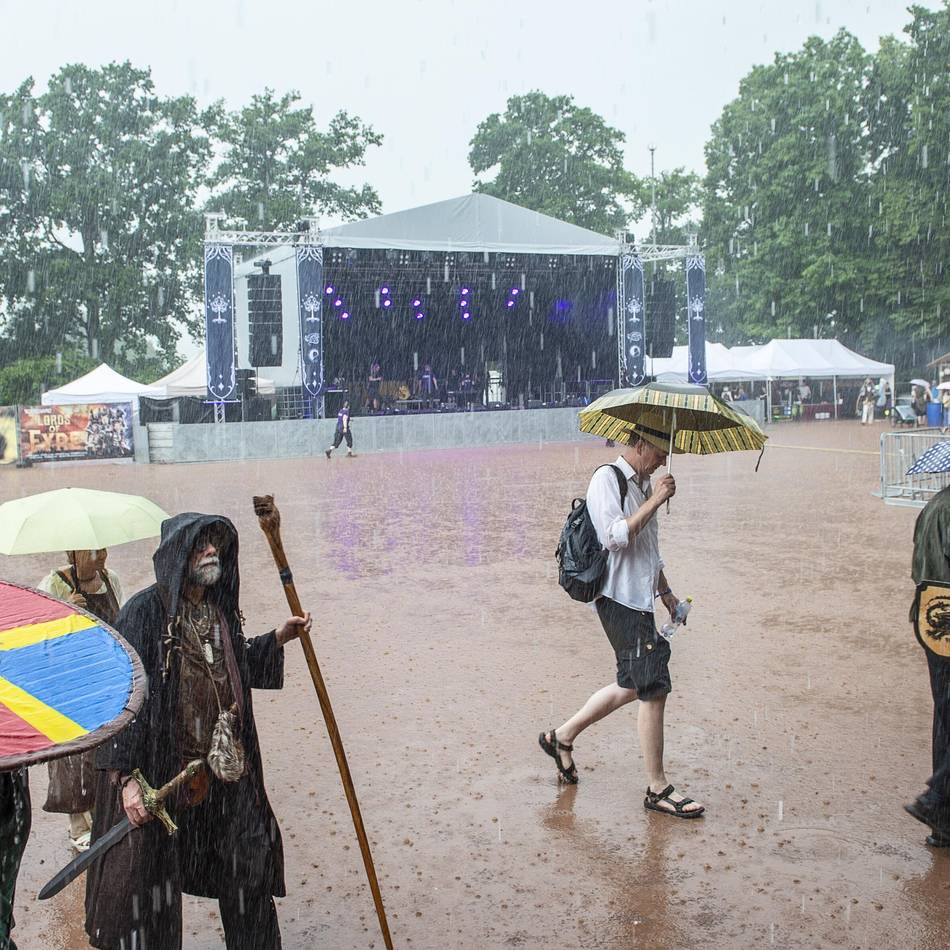 Fantastische Welten in Pont: 15.000 Tolkien-Fans feiern Mittelerde