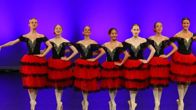 Ballett in Düsseldorf: Kaiserswerther Tänzerinnen beweisen erneut Weltklasse