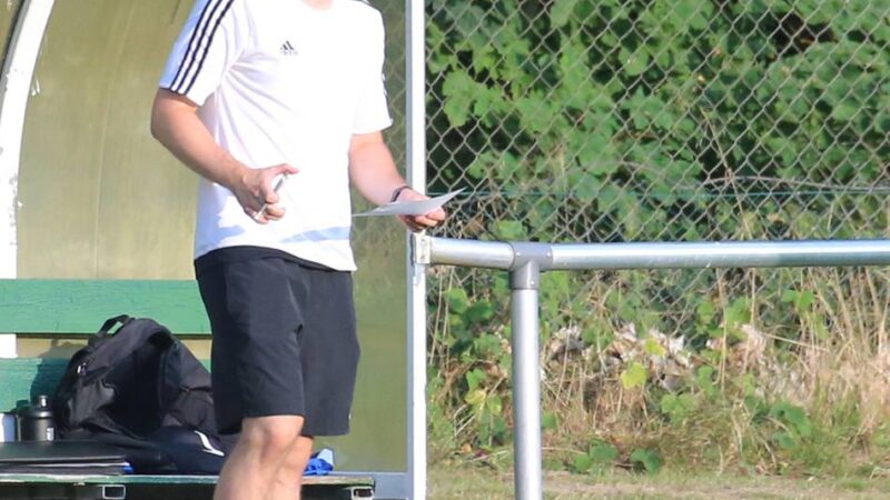 Saisonbilanz ASV Süchteln II: Künftig sollen die Nerven von Trainer Hermes geschont werden