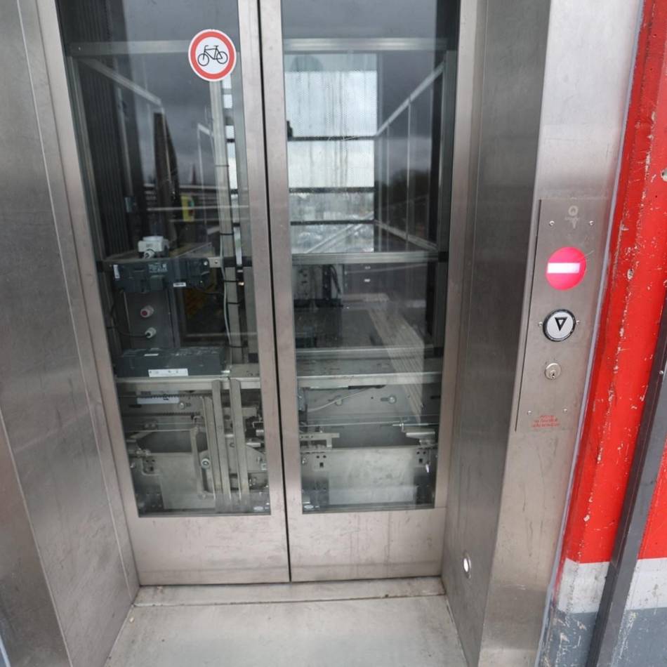 600.000 Euro Kosten: Bahn tauscht Aufzüge im Bahnhof Opladen aus