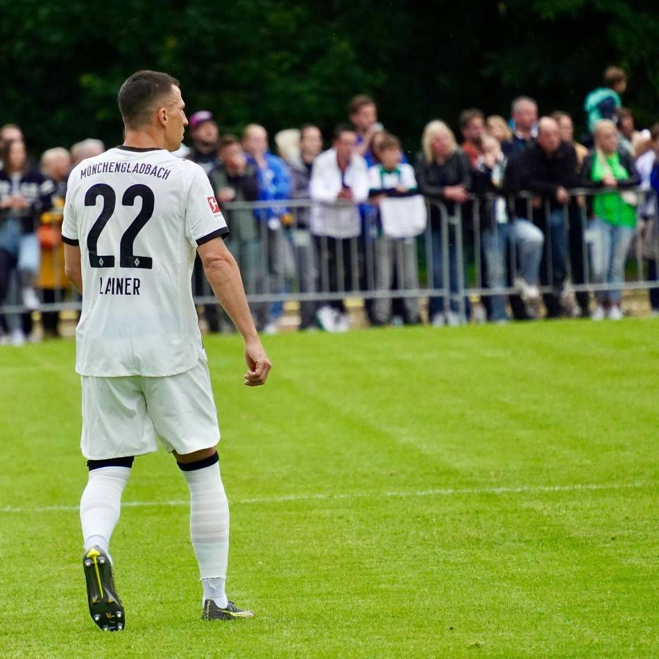 Wechsel ist offiziell: Borussias Stefan Lainer kehrt nach Salzburg zurück