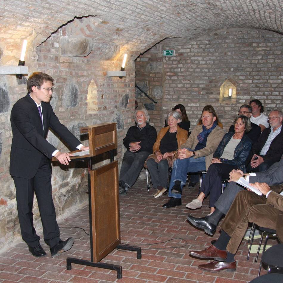 Vorträge mit Spannung erwartet: Dienstagabend in Zons – „Geschichte im Gewölbekeller“