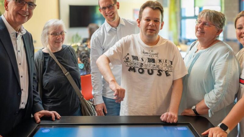Unterstützung für die WfB in Velbert: Wie Möbelstücke interaktiv funktionieren