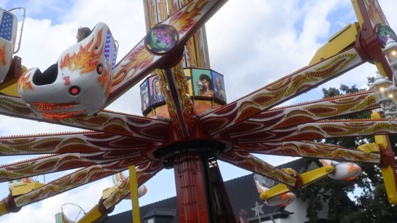 Fünf Tage Programm in Meerbusch: Kirmes eröffnet – Büderich startet ins Schützenfest